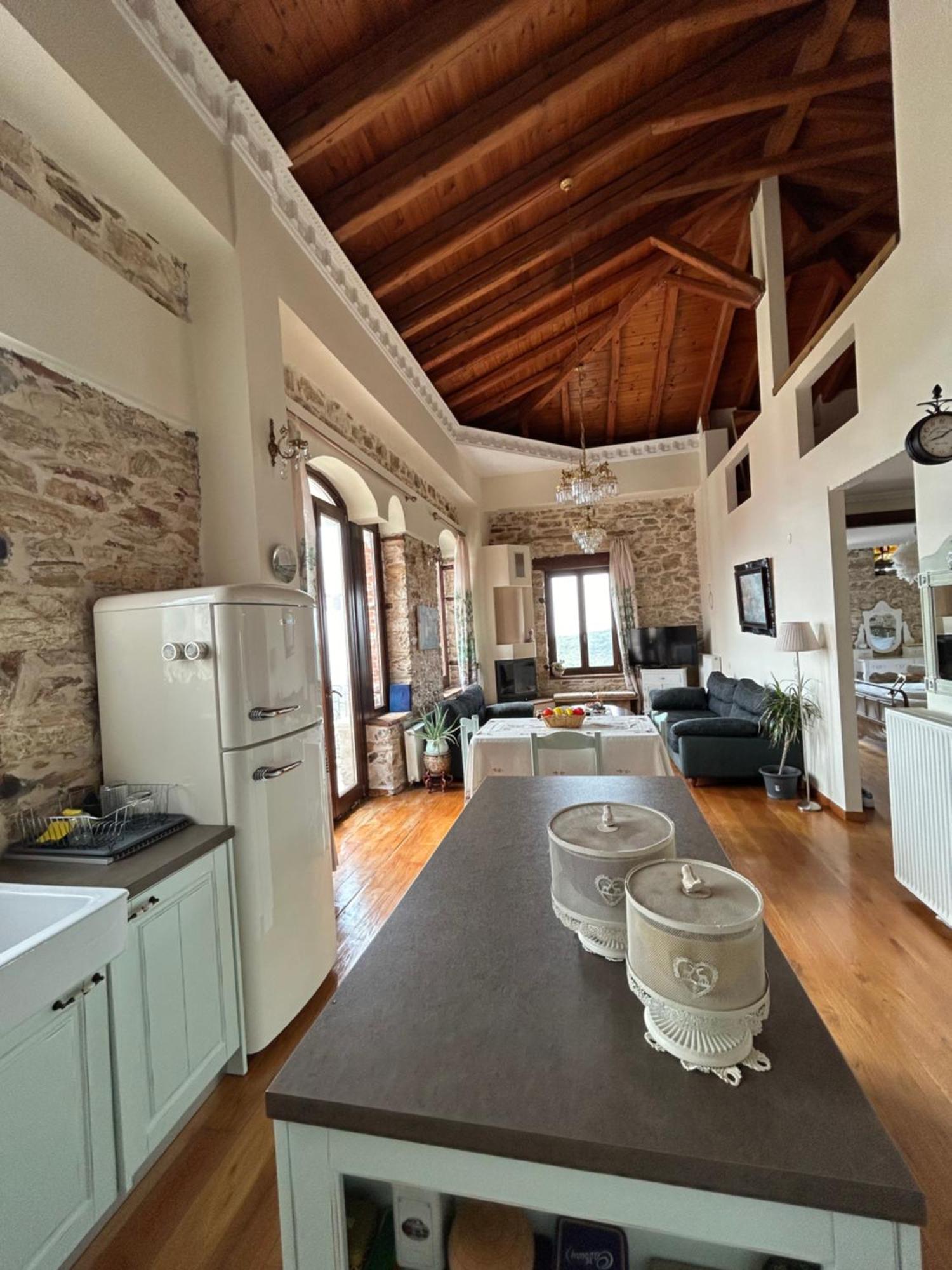 Appartement Αρχοντικό Γιούλη à Miléai Extérieur photo