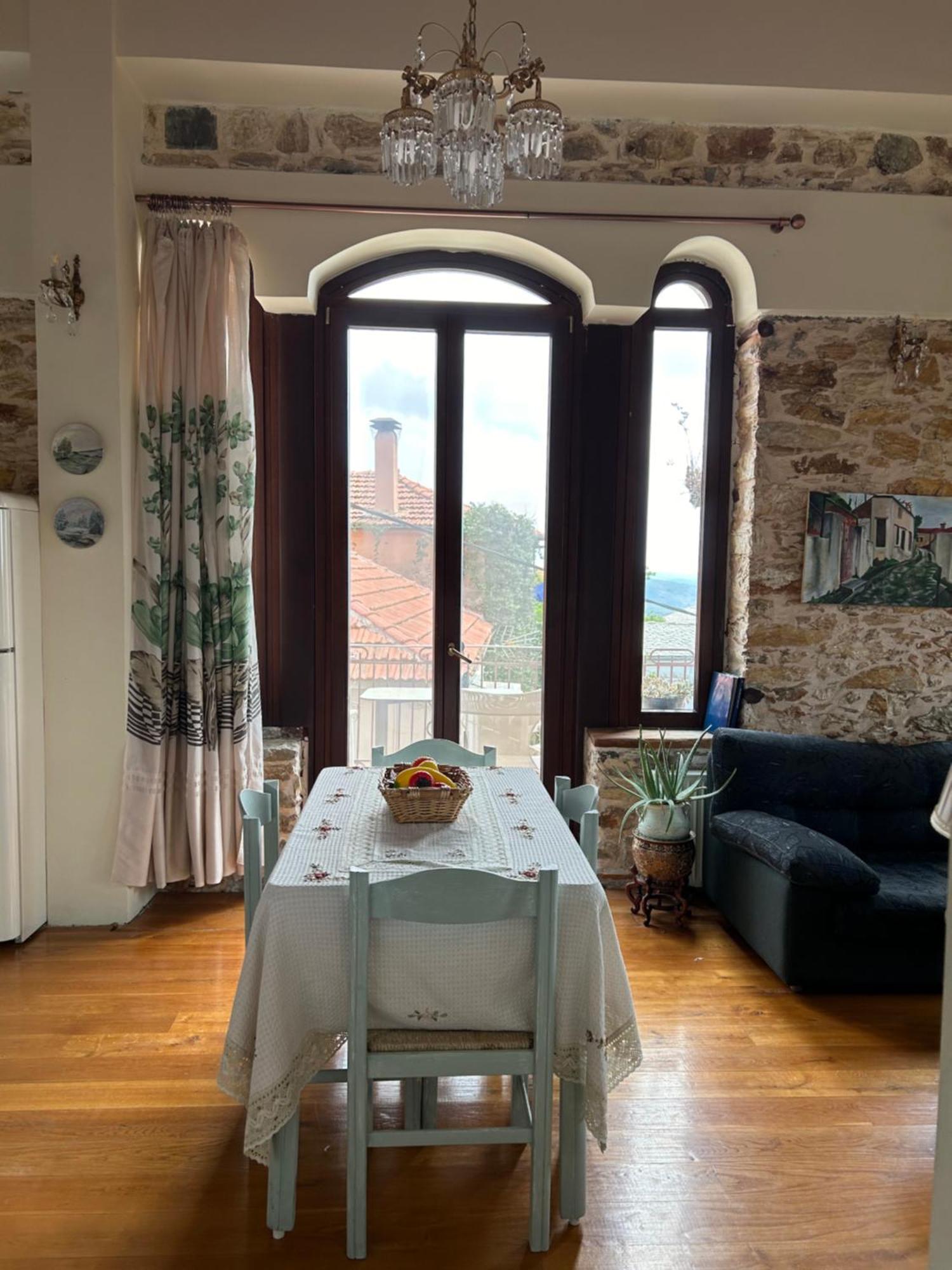 Appartement Αρχοντικό Γιούλη à Miléai Extérieur photo
